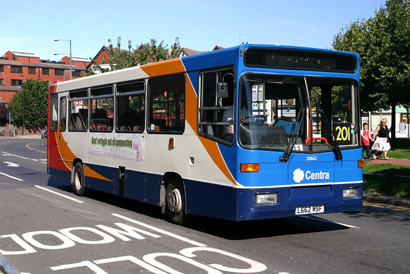 Route 201, Centra London, L662MSF, Mitcham
