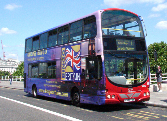 Route 1, East Thames Buses, VWL1, LB02YWX, Waterloo