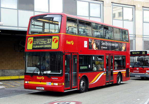 Route 27, First London, TN32954, X954HLT, Hammersmith