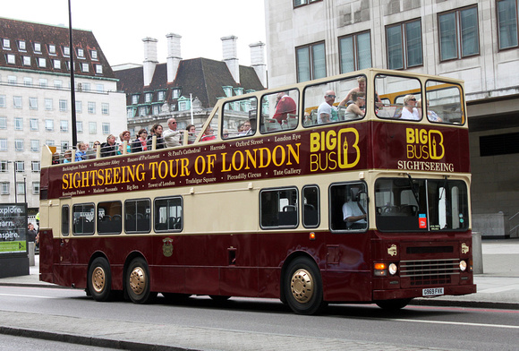 Big Bus Tours, D969, G969FVX, Waterloo