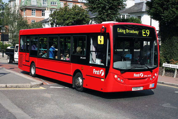 Route E9, First London, DML44119, YX09FLL