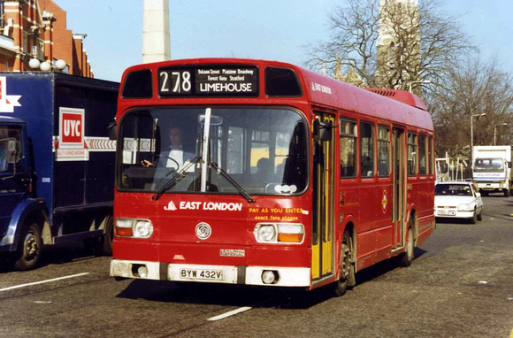 Route 278, East London Buses, LS432, BYW432V, Stratford