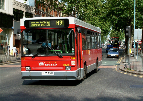 Route H91, London United, DRL171, L171CKH, Chiswick