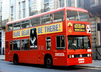 Route N38, Stagecoach East London, T729, OHV729Y, Trafalgar Square