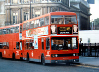 Route N85, London Central, T717, OHV717Y, Trafalgar Square