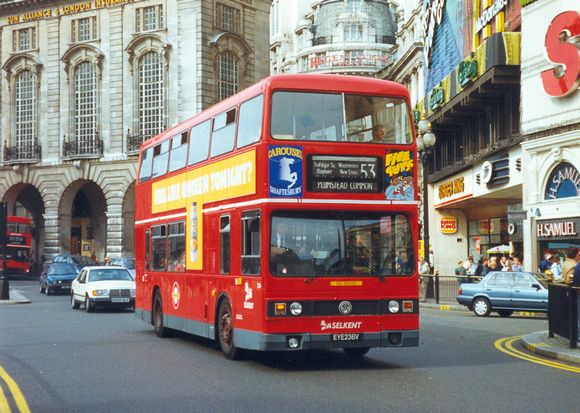 Route 53, Selkent, T236, EYE236V, Piccadilly Circus