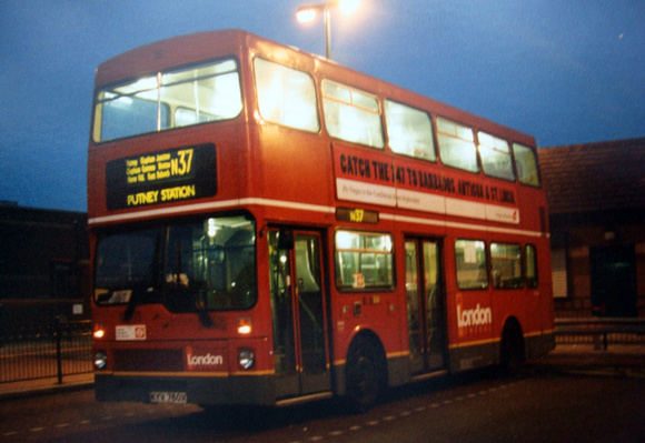 Route N37, London General, M760, KYV760X, Peckham