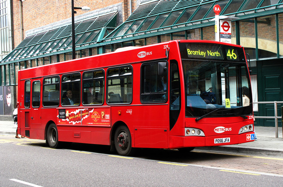 Route 146, Metrobus 229, PO56JFA, Bromley