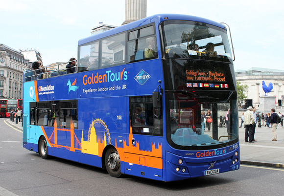Golden Tours 108, BV13ZDA, Trafalgar Square