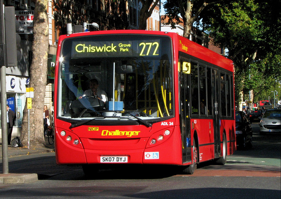 Route 272, NCP Challenger, ADL24, SK07DYJ, Chiswick
