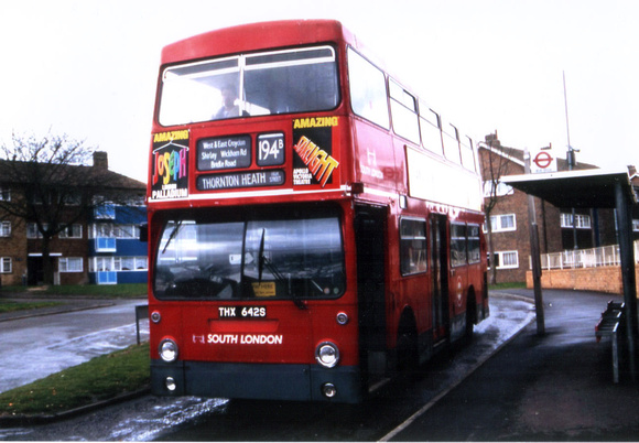 Route 194, South London Buses, DMS2642, THX642S