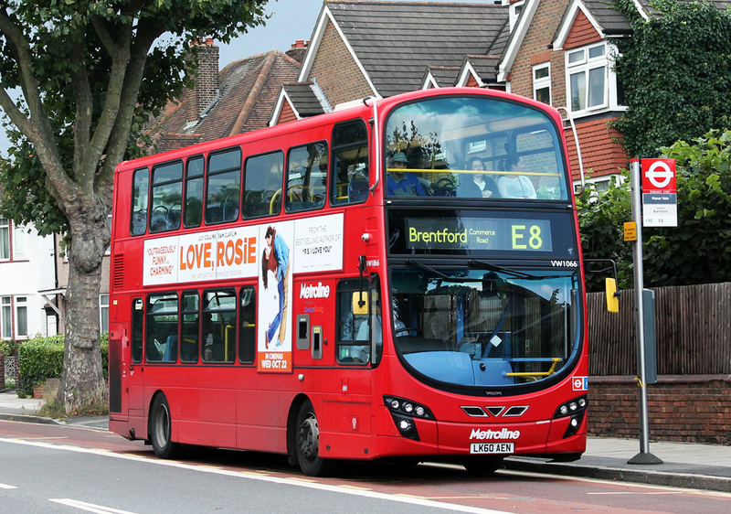 London Bus Routes Route E Ealing Broadway Hounslow Bell Corner