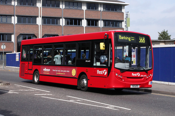 Route 368, First London, DML44173, YX11AFO