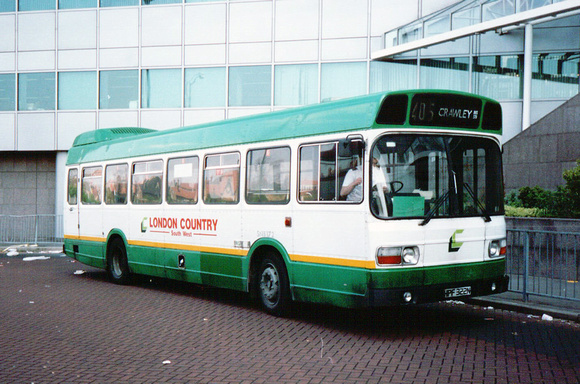Route 405, London & Country, SNB172, HPF322N, West Croydon