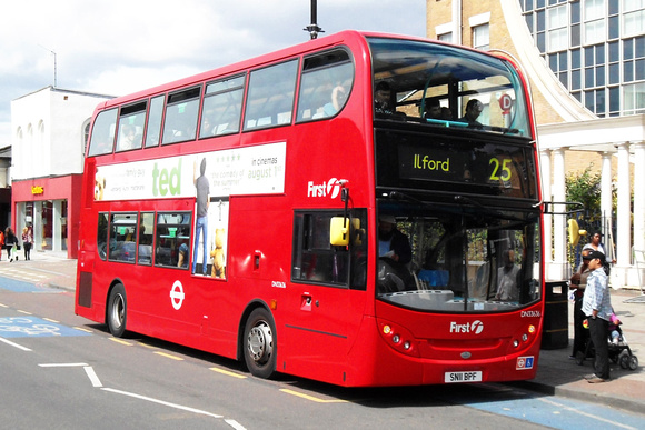 Route 25, First London, DN33636, SN11BPF, Mile End