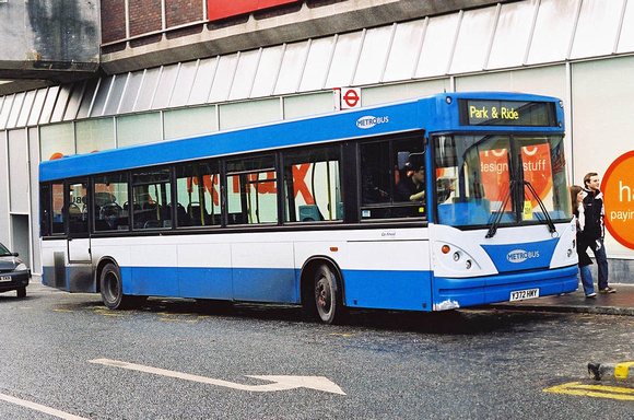 Route B99, Metrobus 372, Y372HMY, Bromley