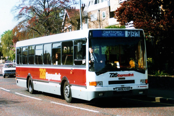 Route 726, London Coaches, DK6, J806KHD