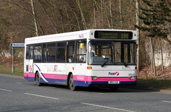 Route 100, First Essex 46440, N810VOD, Lakeside
