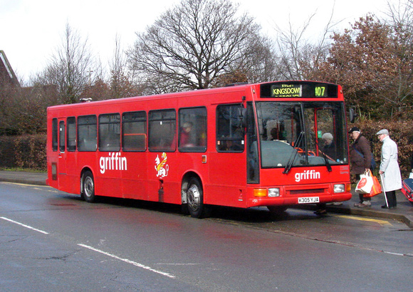 Route 407, Griffin Bus, K305YJA, Swanley