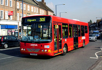 Route 305, Arriva the Shires 3725, YE06HPP, Edgware