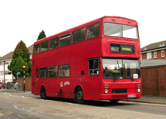 Route 407, Griffin Bus, A634BCN, Swanley