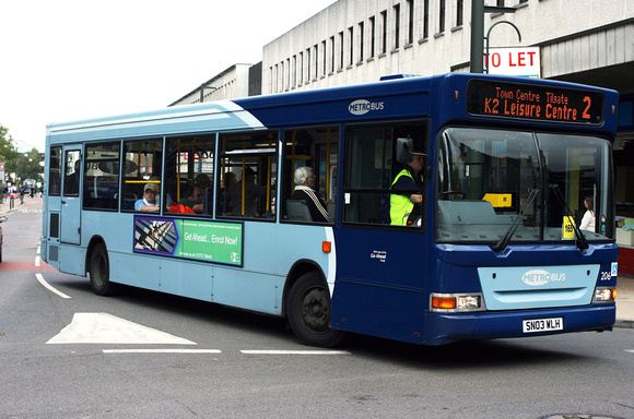 Route 2, Metrobus 206, SN03WLH, Crawley