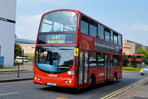 london-bus-routes-route-647-romford-station-settle-road-schools