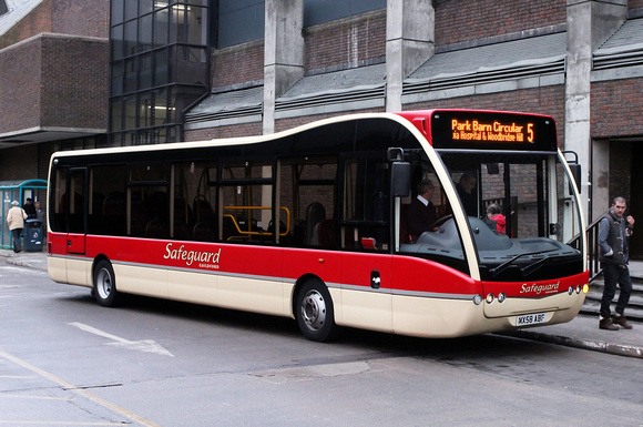 Route 5, Safeguard Bus, MX58ABF, Guildford