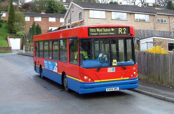 Route R2, Metrobus 223, KX04HRG
