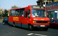 Route E2, Ealing Buses, MA98, F698XMS