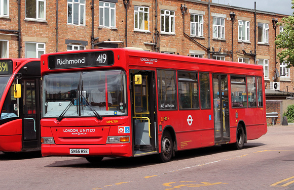 Route 419, London United RATP, DPS719, SN55HSE, Richmond