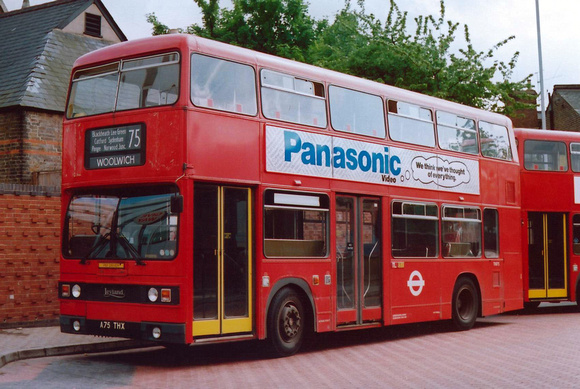 Route 75, London Transport, T1085, A75THX, Croydon