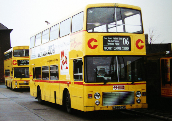 Route D6, Capital Citybus 180, A980OST, Crossharbour