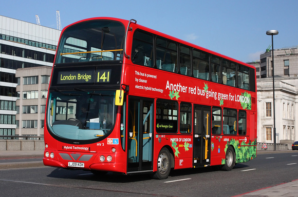 Route 141, Arriva London, HW3, LJ09KOH, London Bridge