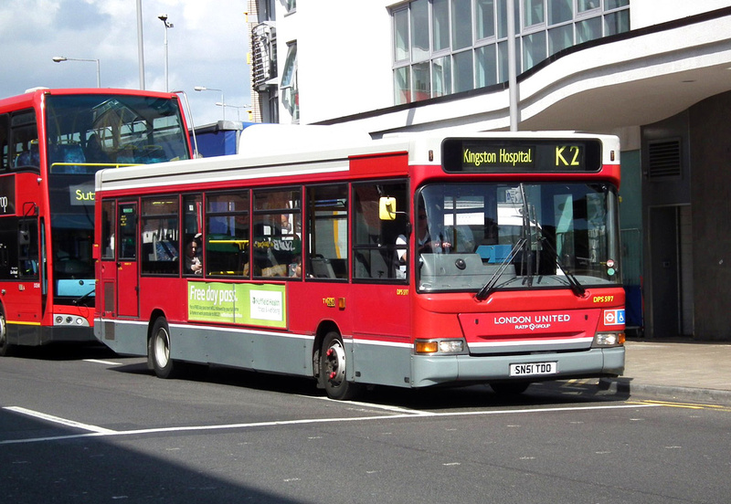 London Bus Routes | Route K2: Hook - Kingston Hospital