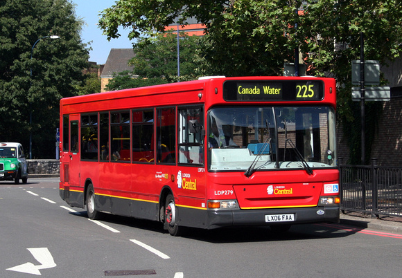 Route 225, London Central, LDP279, LX06FAA, Lewisham