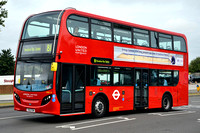 Route 81, London United RATP, ADE22, YX12FOH, Slough