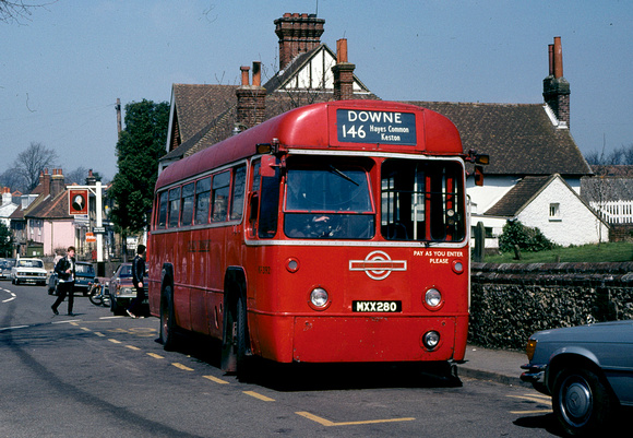Route 146, London Transport, RF392, MXX280, Downe