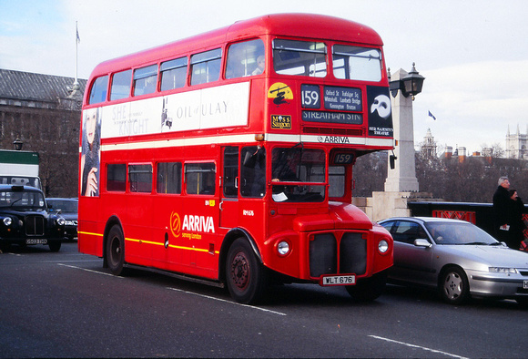 Route 159, Arriva London, RM676, WLT676, Lambeth Bridge