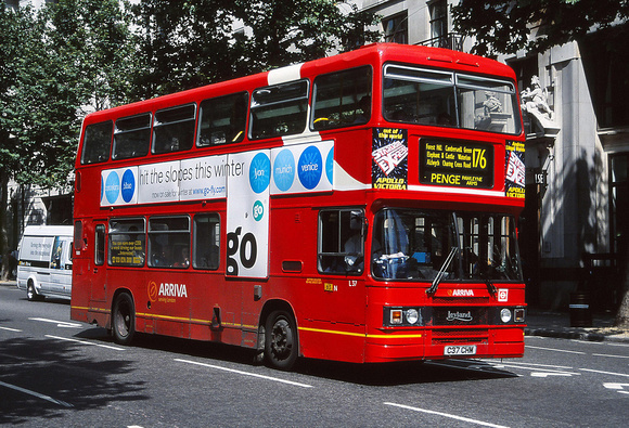 Route 176, Arriva London, L37, C37CHM, Aldwych