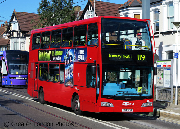 Route 119, Metrobus 887, PN09ENE, Croydon