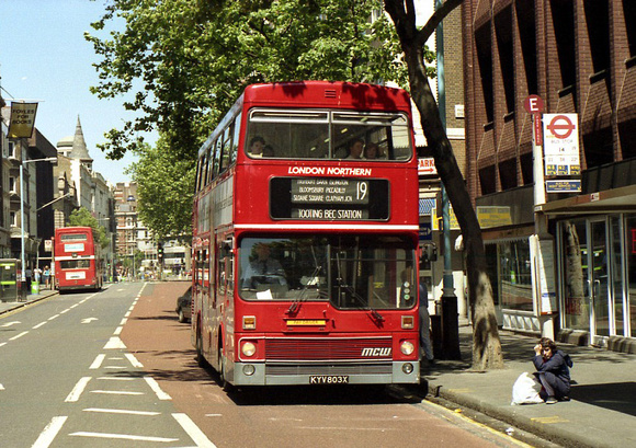 Route 19, London Northern, M803, KYV803X, Charing Cross Rd