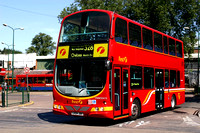 Route 328, First London, VNW32415, LK04JBX, Golders Green