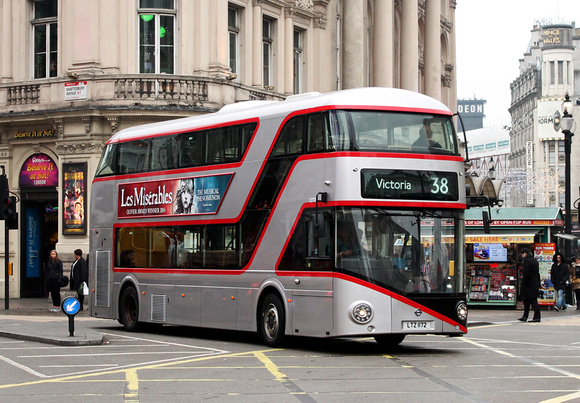 Route 38, Arriva London, LT172, LTZ1172, Piccadilly Circus