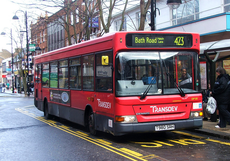 London Bus Routes Route 423 Heathrow Teminal 5 Hounslow Bus