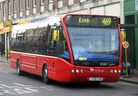 Route 469, Selkent ELBG 37007, LX58CHN, Woolwich