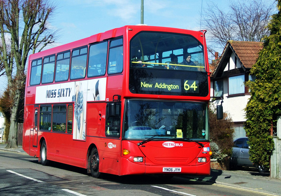 Route 64, Metrobus 923, YN06JYH, Selsdon