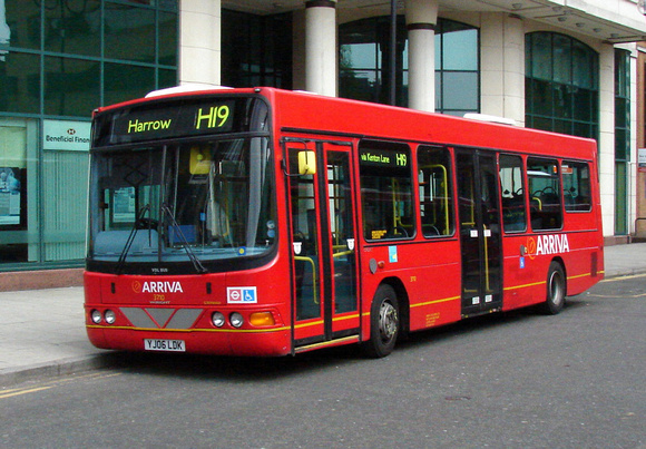 Route H19, Arriva The Shires 3710, YE06LDK, Harrow