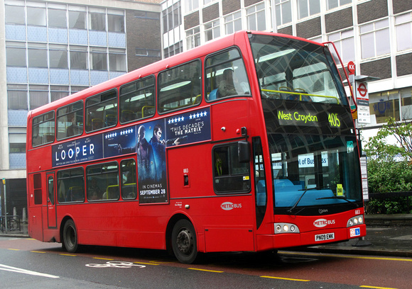 Route 405, Metrobus 883, PN09EMK, Croydon