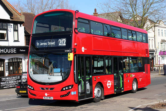 Route 212, Tower Transit, VH38104, BL64MHJ, Chingford